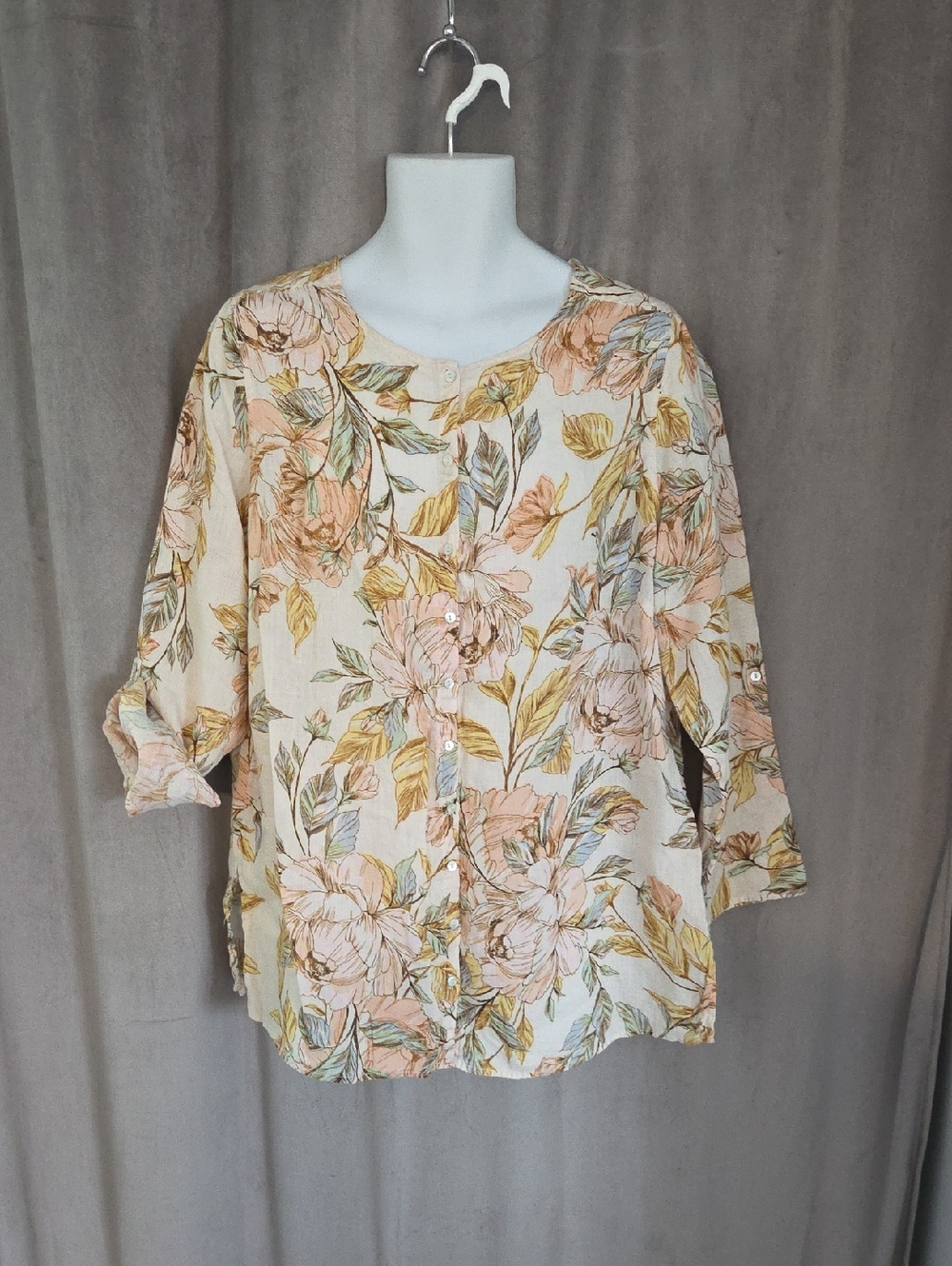 Nicole Miller Cream Floral Button-Down Top